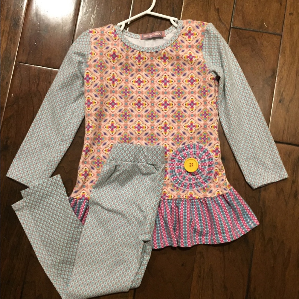 Jelly the Pug outfit